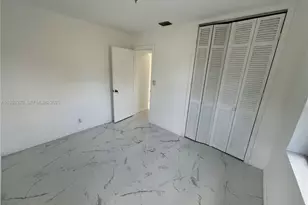 1763 Lauderdale Manor Dr, Fort Lauderdale, FL 33311 - Photo 8