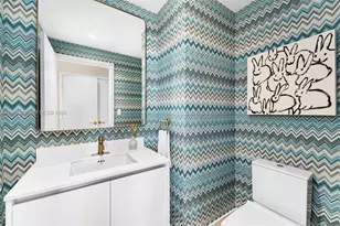 2678 Tigertail Ave, Miami, FL 33133 - Photo 16