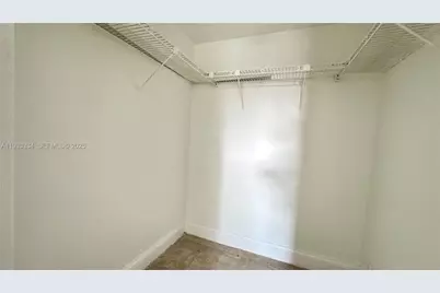 8020 Fairview Dr #108, Tamarac, FL 33321 - Photo 12
