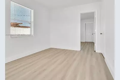 26540 SW 1 38 Th Ct, Homestead, FL 33032 - Photo 2