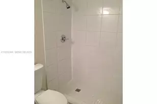 4350 NW 107th Ave, Doral, FL 33178 - Photo 14