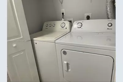 8893 Fontainebleau Blvd #103, Miami, FL 33172 - Photo 12