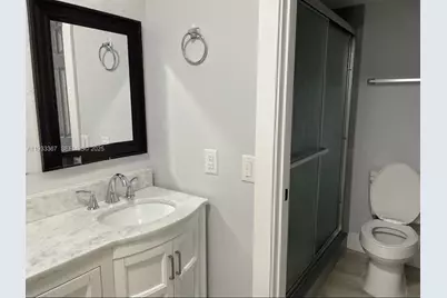 8893 Fontainebleau Blvd #103, Miami, FL 33172 - Photo 10