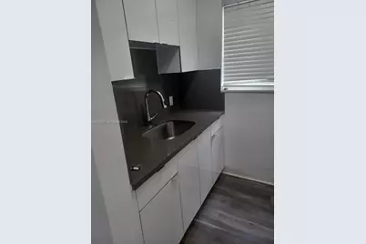 6950 Byron Ave #2, Miami Beach, FL 33141 - Photo 2