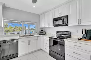 406 Sailboat Cir, Weston, FL 33326 - Photo 24