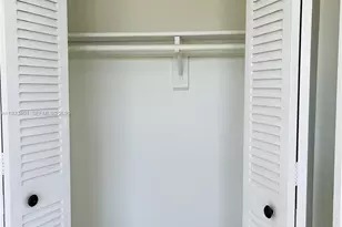 7820 Camino Real, Miami, FL 33143 - Photo 6