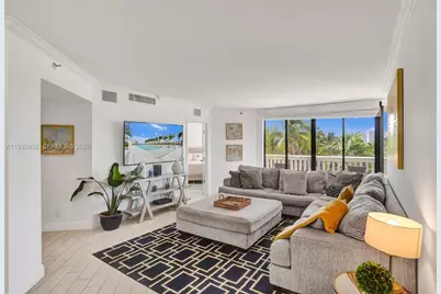 1000 E Island Blvd #503, Aventura, FL 33160 - Photo 2