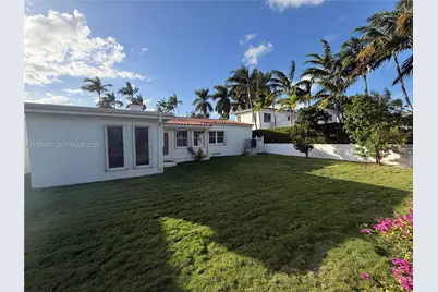 5371 N Bay Rd, Miami Beach, FL 33140 - Photo 16