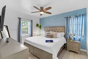 437 NE 107th St, Miami, FL 33161 - Photo 10