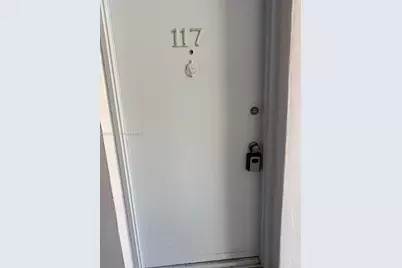 251 172nd St #117, Sunny Isles Beach, FL 33160 - Photo 2