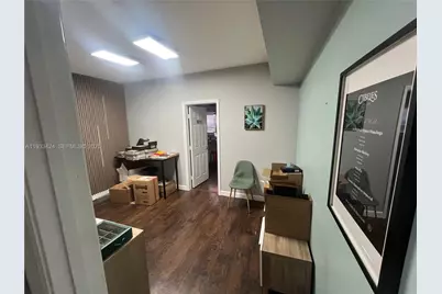 145 Madeira Ave #205, Coral Gables, FL 33134 - Photo 6