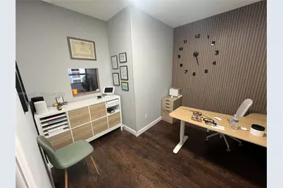 145 Madeira Ave #205, Coral Gables, FL 33134 - Photo 4