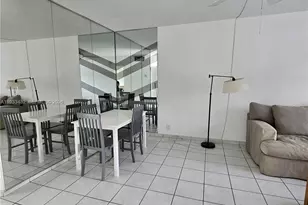 1001 SE 16th St, Fort Lauderdale, FL 33316 - Photo 2