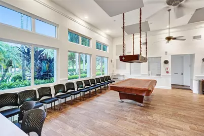 1046 Satinleaf St, Hollywood, FL 33019 - Photo 64