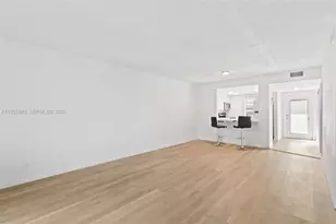 7605 NW 5th Pl, Margate, FL 33063 - Photo 8