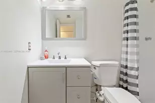 7605 NW 5th Pl, Margate, FL 33063 - Photo 6