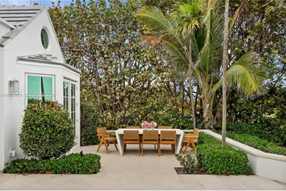 43 N Beach Rd, Jupiter Island, FL 33455 - Photo 22