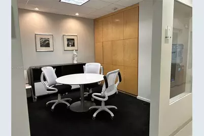 1680 Michigan Ave #914, Miami Beach, FL 33139 - Photo 6