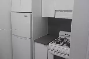 6950 Byron Ave, Miami Beach, FL 33141 - Photo 2