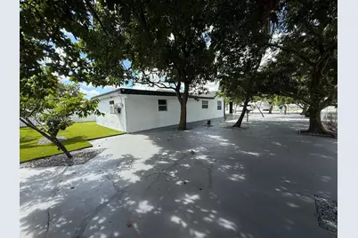 10597 NW 30th Ave, Miami, FL 33147 - Photo 10