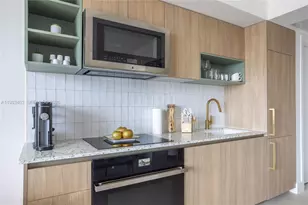159 NE 6th St, Miami, FL 33132 - Photo 8