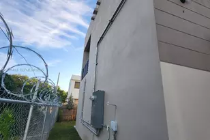 6233 NW 20th Ave, Miami, FL 33147 - Photo 4