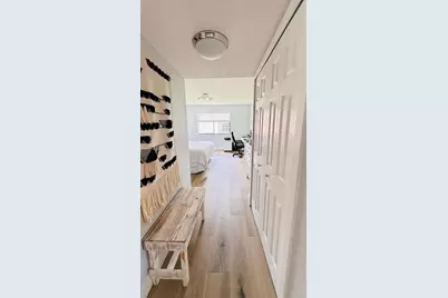 223 Lakeview Dr #204, Weston, FL 33326 - Photo 20