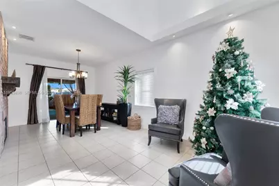 12925 SW 49th Ct, Miramar, FL 33027 - Photo 10