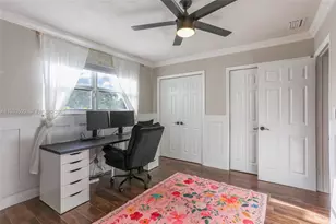 1707 NE 52nd St, Fort Lauderdale, FL 33334 - Photo 16