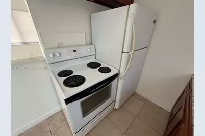 1270 NE 139th St #6, North Miami, FL 33161 - Photo 6