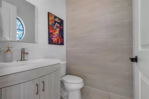 3332 W 95th Terrace, Hialeah, FL 33018 - Photo 32