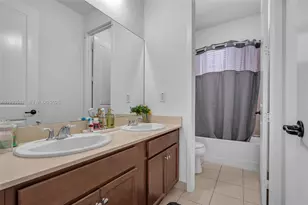 3332 W 95th Terrace, Hialeah, FL 33018 - Photo 30
