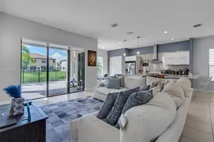 3332 W 95th Terrace, Hialeah, FL 33018 - Photo 12