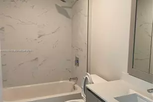 2535 NE 193rd St, Miami, FL 33180 - Photo 10