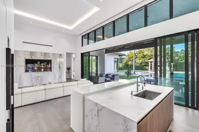 8271 SW 67th St, Miami, FL 33143 - Photo 36