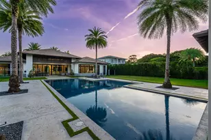 8271 SW 67th St, Miami, FL 33143 - Photo 2