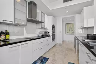4100 Island Blvd, Aventura, FL 33160 - Photo 10