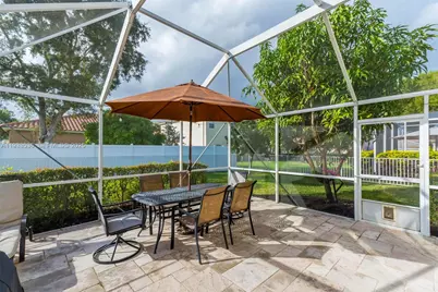 1996 NW 170th Ter, Pembroke Pines, FL 33028 - Photo 38