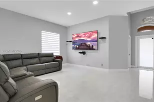 5460 SW 129th Ave, Miramar, FL 33027 - Photo 2