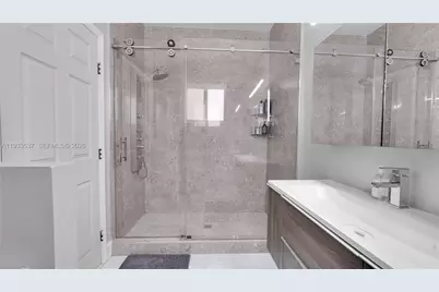 5460 SW 129th Ave, Miramar, FL 33027 - Photo 18