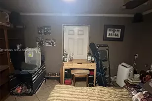 1511 SW 28th Way, Fort Lauderdale, FL 33312 - Photo 4