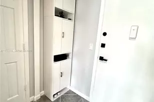 200 Diplomat Pkwy, Hallandale Beach, FL 33009 - Photo 6