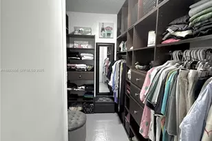 200 Diplomat Pkwy, Hallandale Beach, FL 33009 - Photo 16