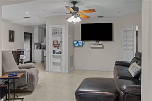 117 W 34th St, Hialeah, FL 33012 - Photo 6