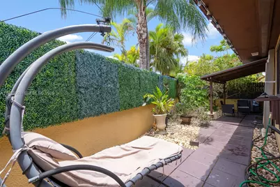 1030 NE 202nd Ter, Miami, FL 33179 - Photo 38