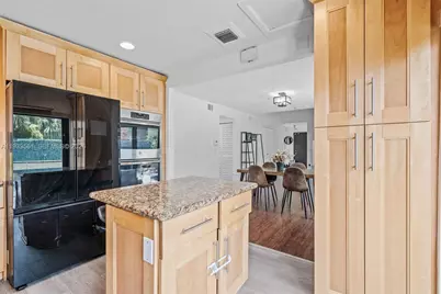 1030 NE 202nd Ter, Miami, FL 33179 - Photo 18