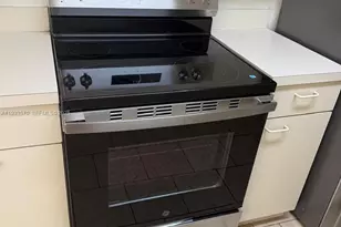 2550 N Alafaya Trail, Orlando, FL 32826 - Photo 6