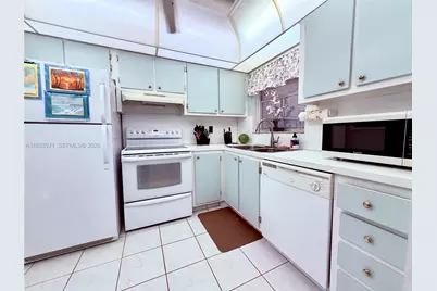 6700 Royal Palm Blvd #107D, Margate, FL 33063 - Photo 4