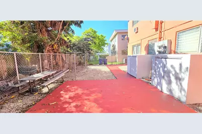 744 85th St #4, Miami Beach, FL 33141 - Photo 16