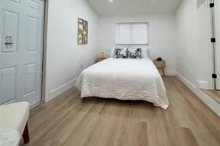794 NW 44th St, Miami, FL 33127 - Photo 26